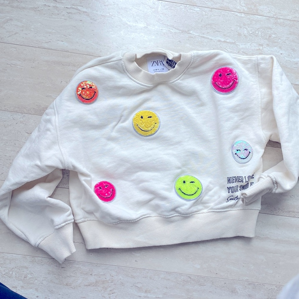Adorable girls Zara cropped sweatshirt